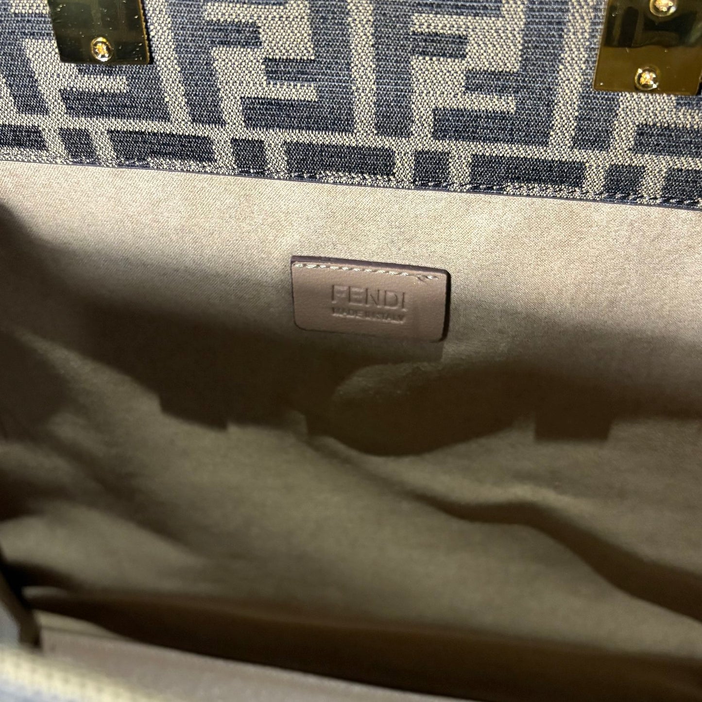 FENDI TOTE BAG