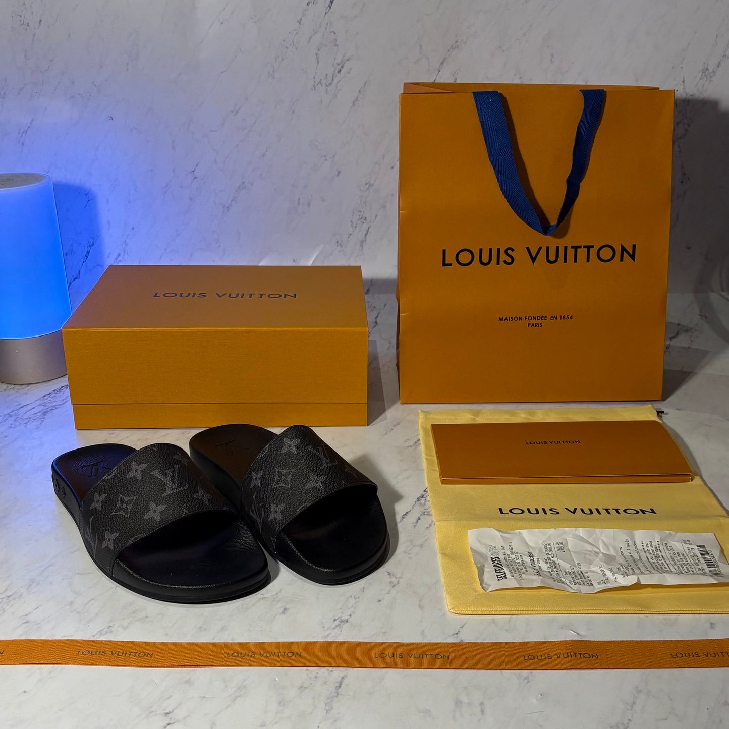 LV SLIDERS