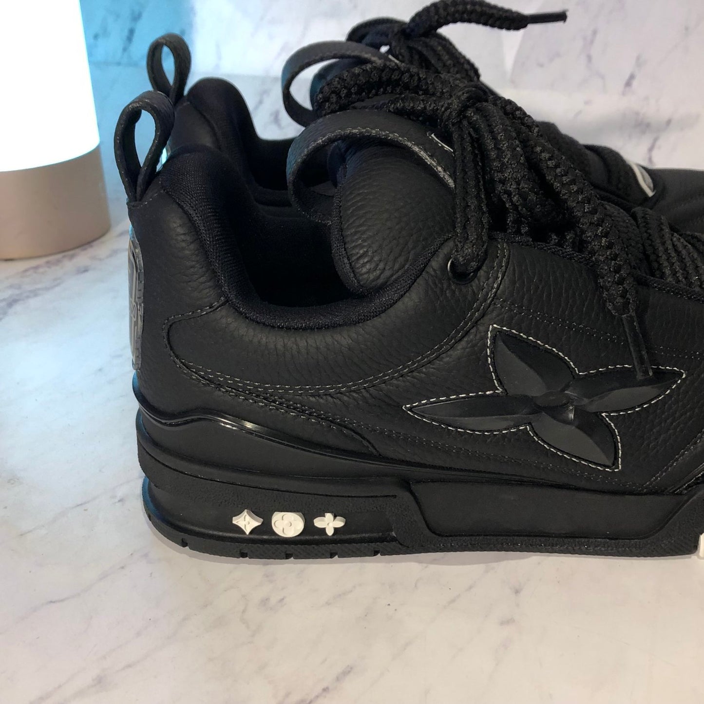 LV SKATES