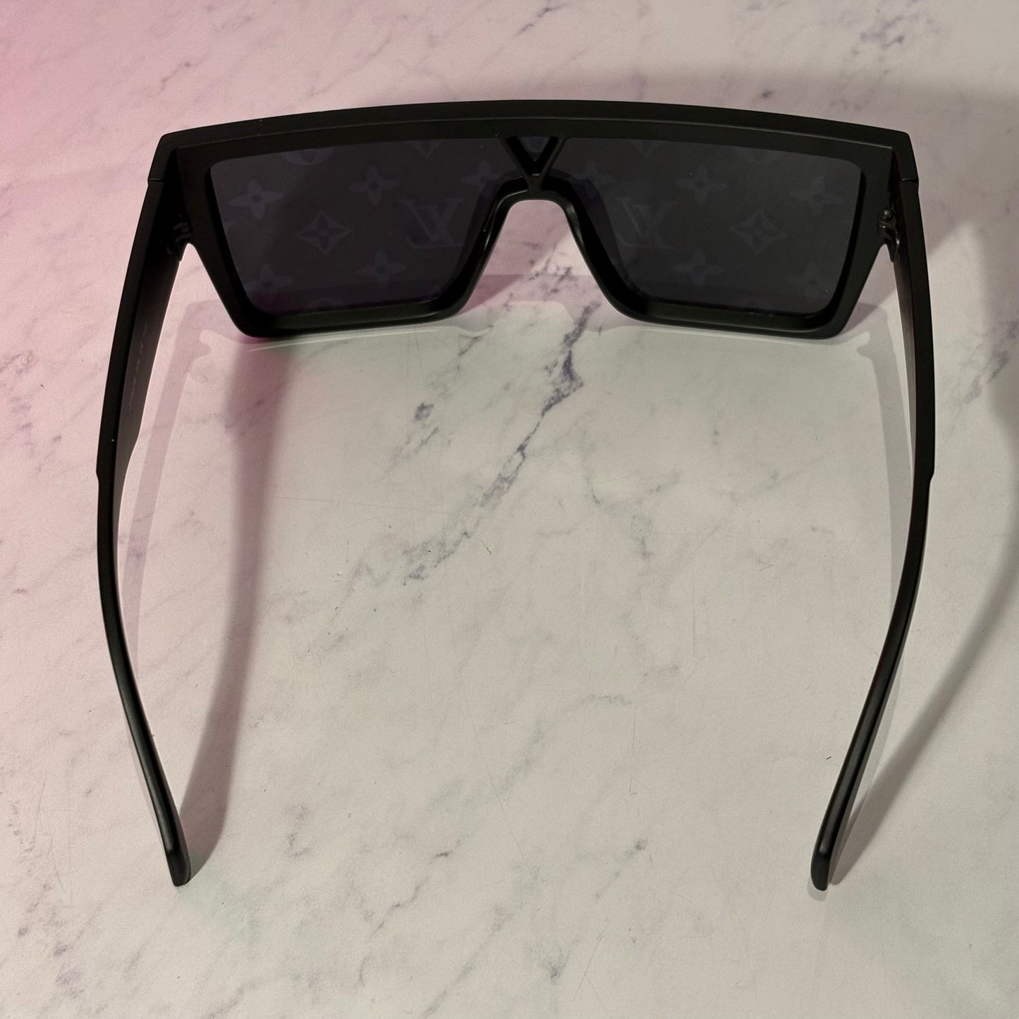 LV SUNGLASSES WAIMEA L