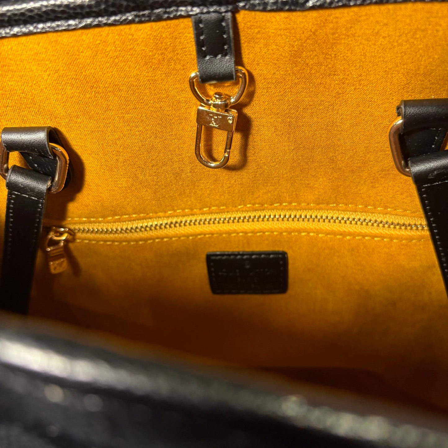 LV OTG TOTE BAG BLACK